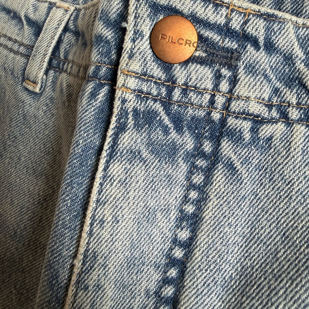 EMBROIDERED WOMENS DENIM - Picture 4 of 6